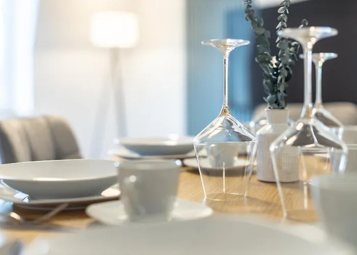 Coview - Design - 2 Schlafzimmer - Kueche - Highspeed Wlan