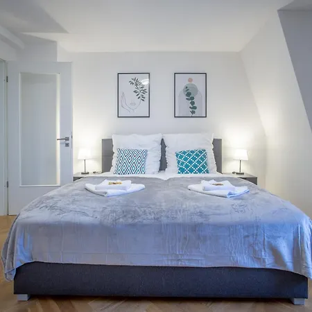 Coview - Design - 2 Schlafzimmer - Kueche - Highspeed Wlan Dresda