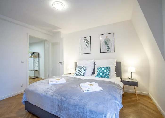 Coview - Design - 2 Schlafzimmer - Kueche - Highspeed Wlan Appartement